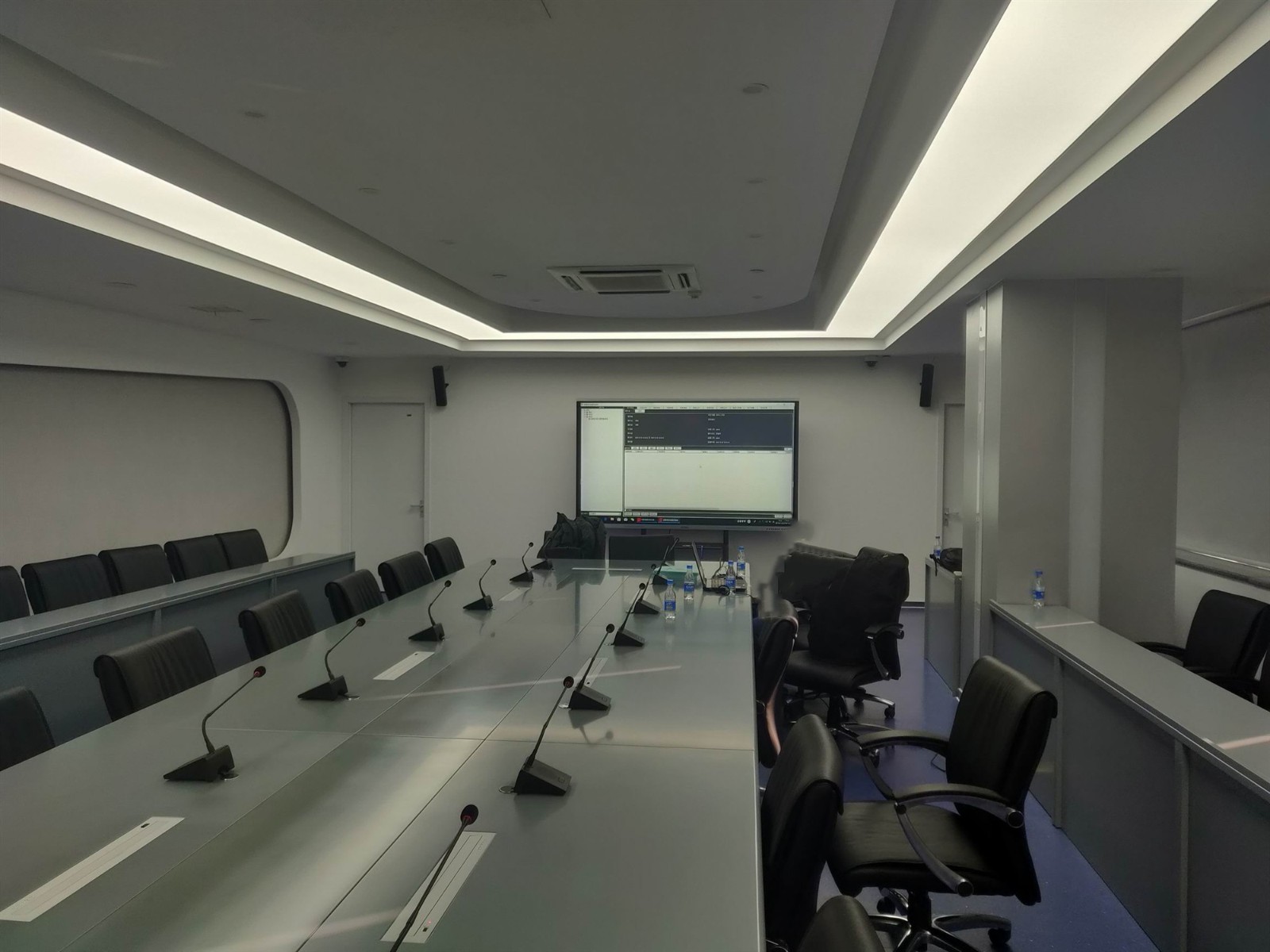 豪门国际官网视频窥伺仪